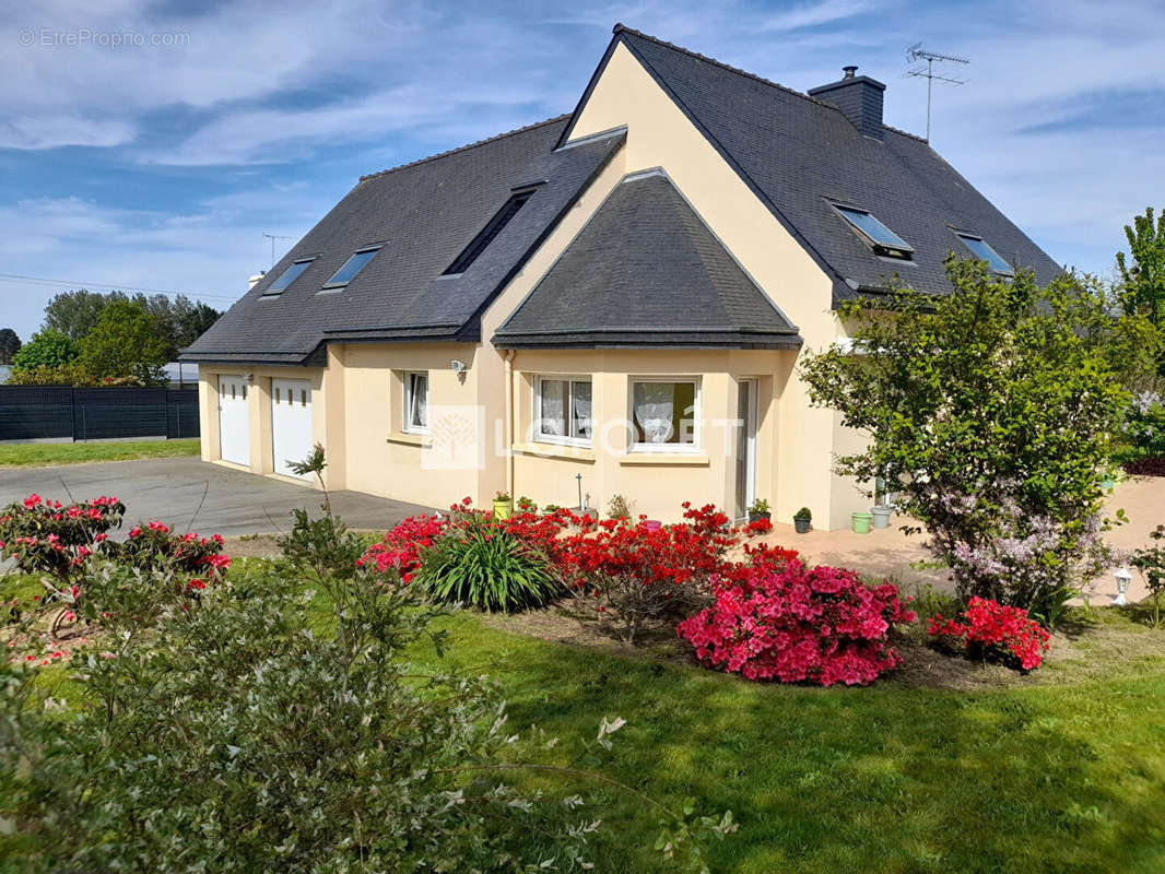 Maison à GUINGAMP