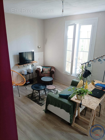 Appartement à MONTRICHARD