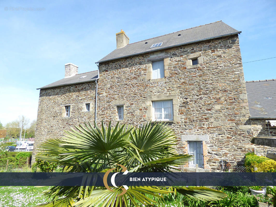 Maison à DOL-DE-BRETAGNE