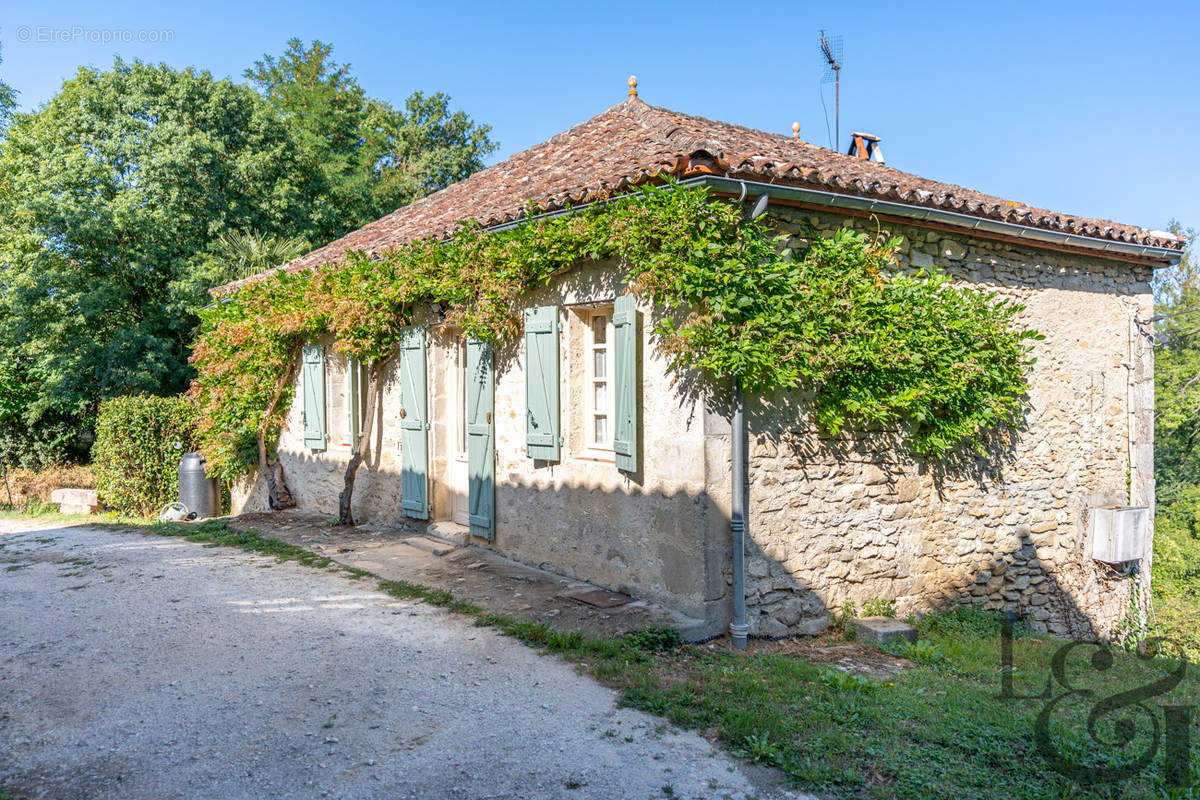 Maison à VILLENEUVE-SUR-LOT