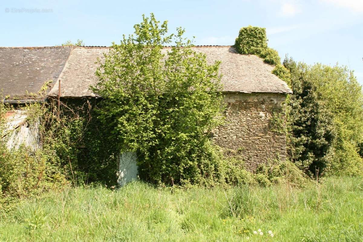 Maison à SAINT-MALO-DES-TROIS-FONTAINES