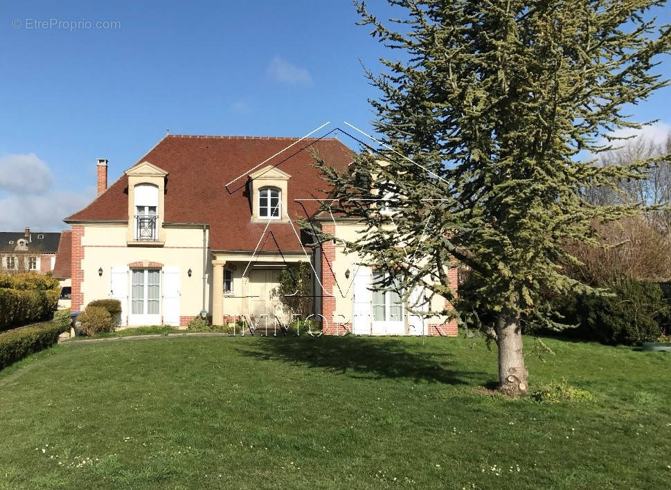 Maison à NOAILLES