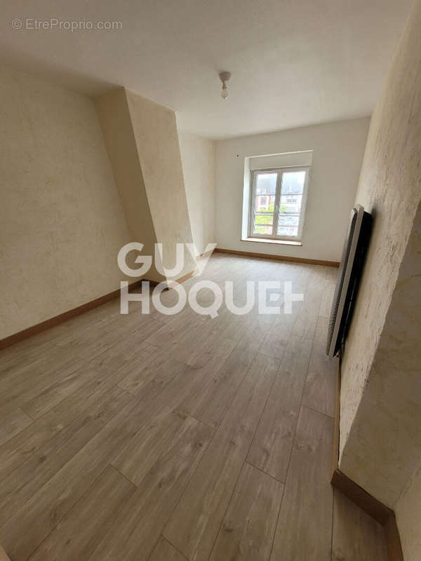 Appartement à BRETEUIL