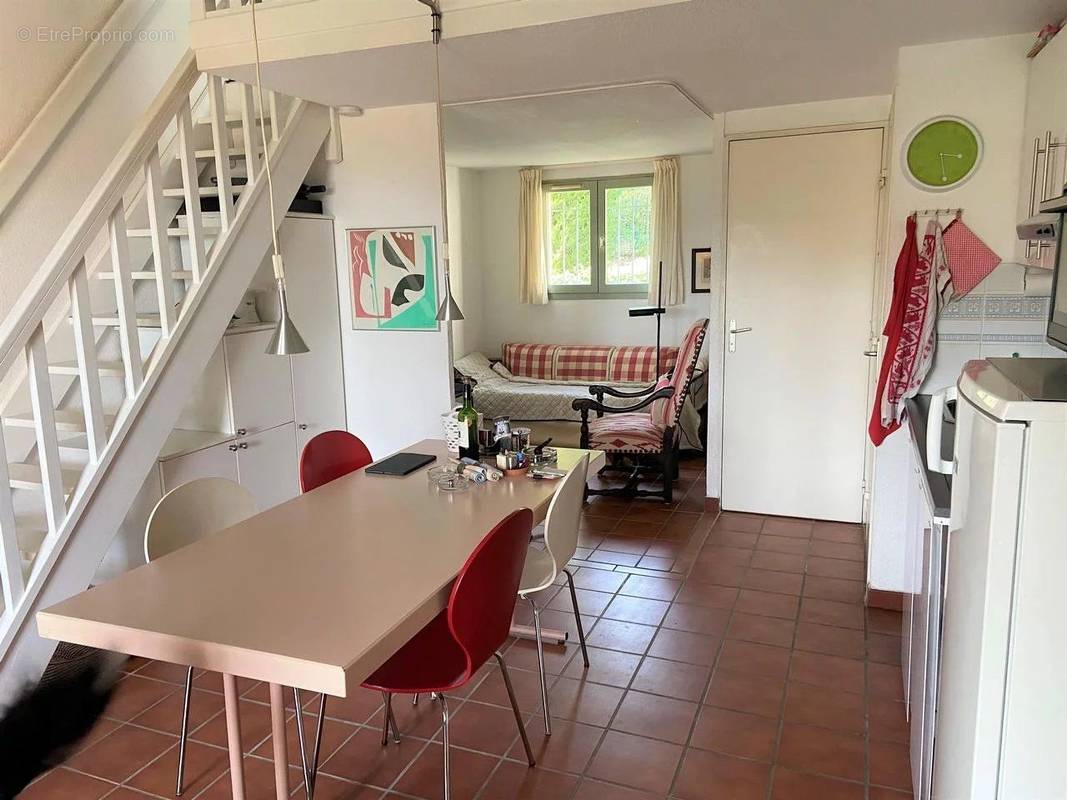 Appartement à VILLENEUVE-LOUBET