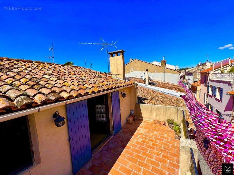 Appartement à SANARY-SUR-MER