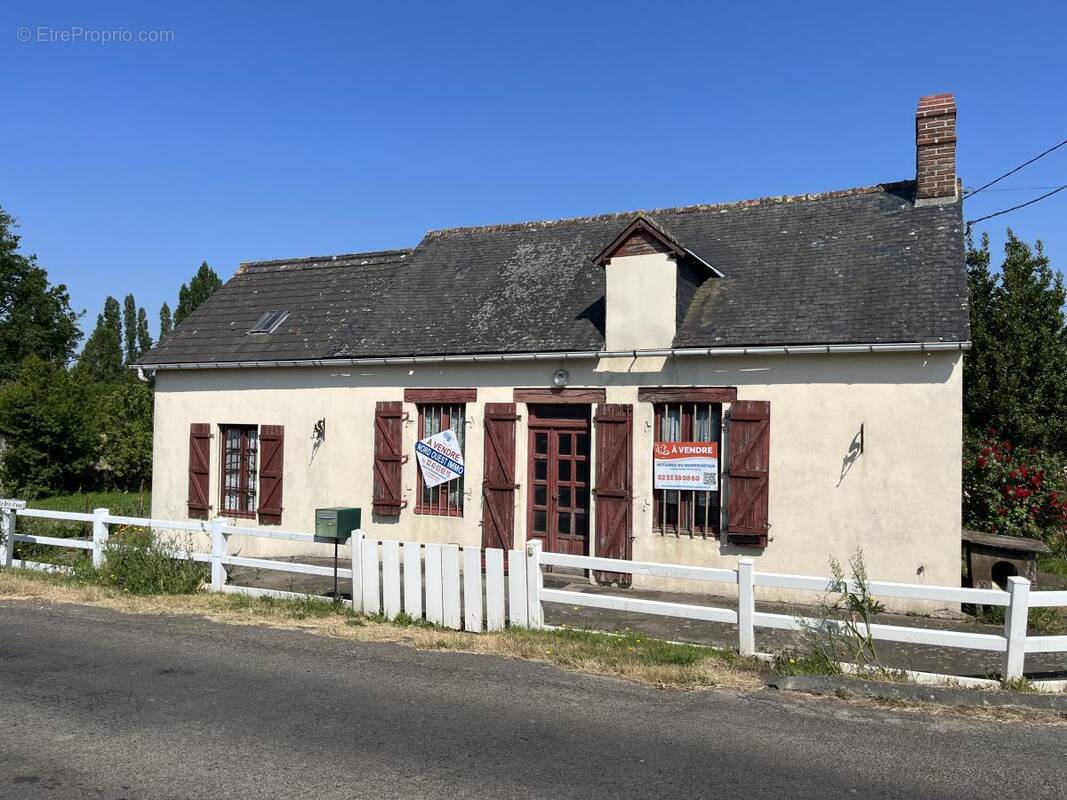 Maison à SAINT-FRAIMBAULT