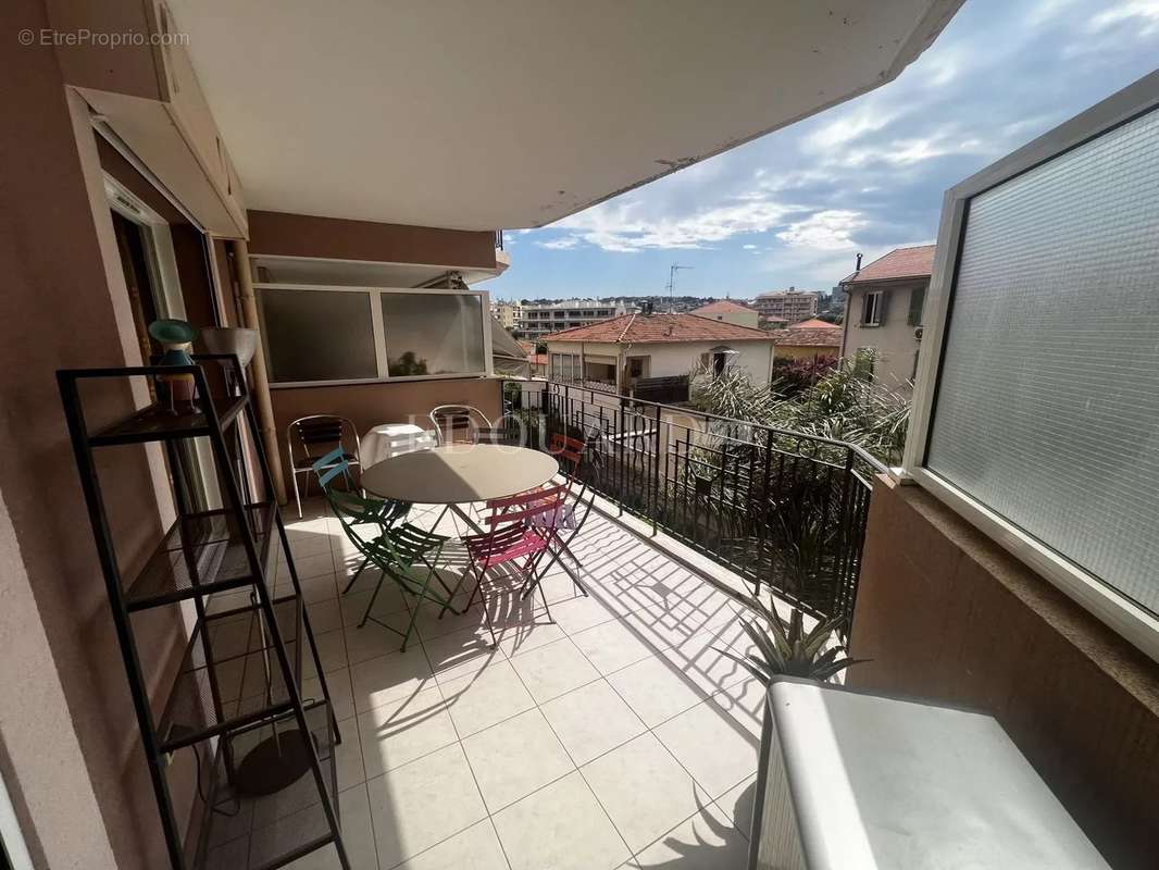 Appartement à ROQUEBRUNE-CAP-MARTIN