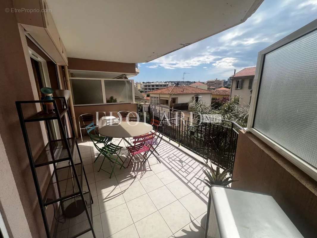 Appartement à ROQUEBRUNE-CAP-MARTIN