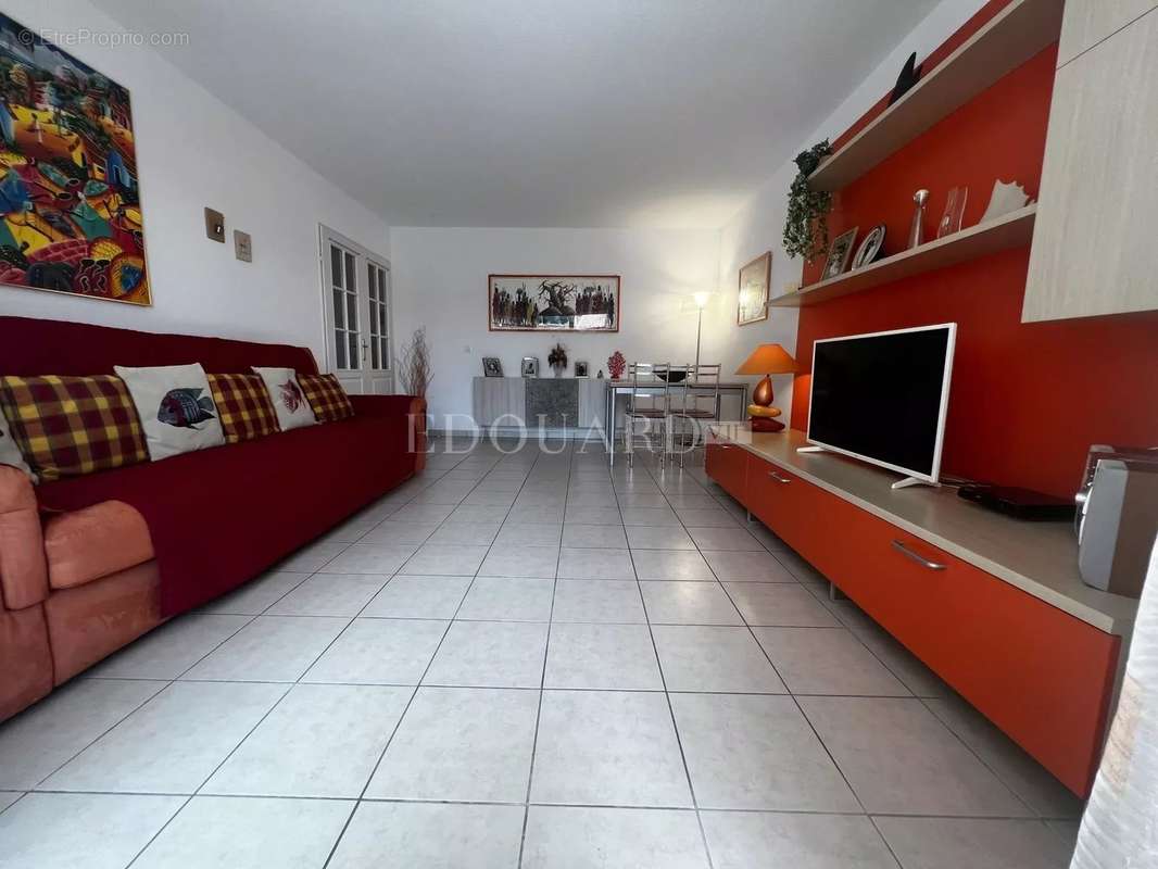 Appartement à ROQUEBRUNE-CAP-MARTIN