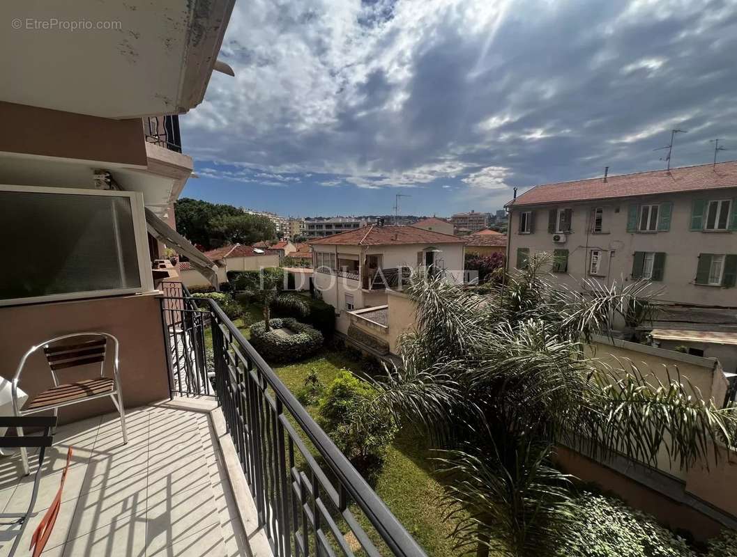 Appartement à ROQUEBRUNE-CAP-MARTIN