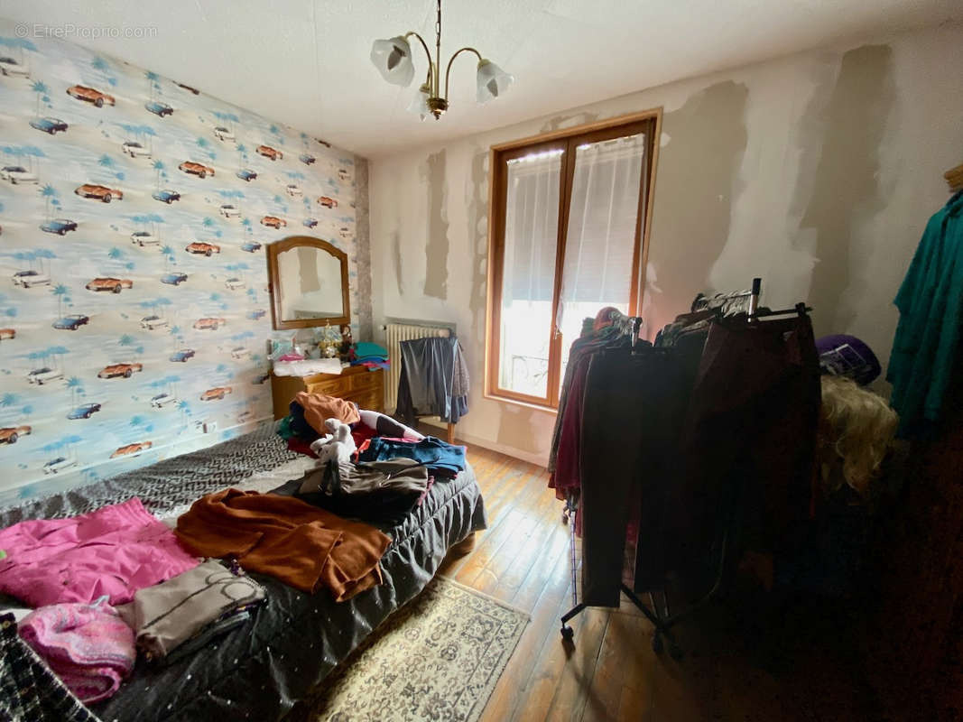 Appartement à LE NOUVION-EN-THIERACHE