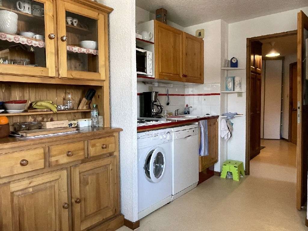 Appartement à MORILLON