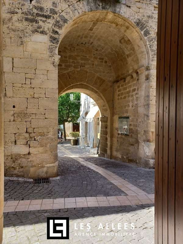 Maison à GRIGNAN