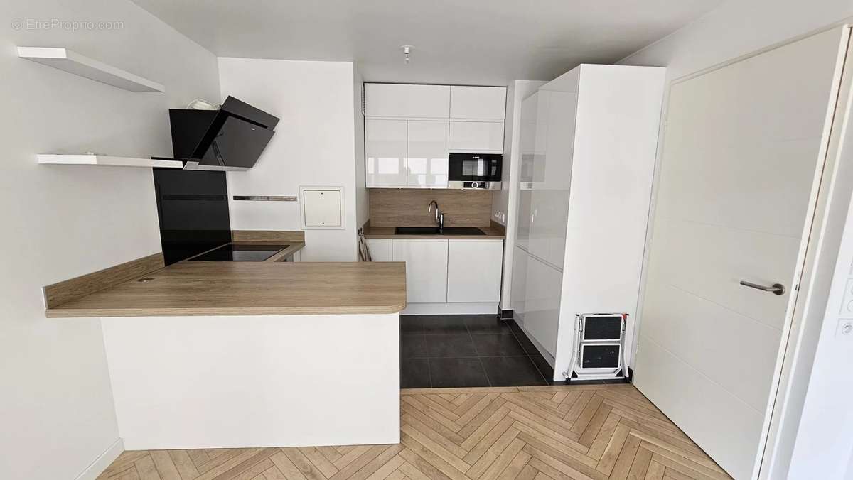 Appartement à BOIS-COLOMBES