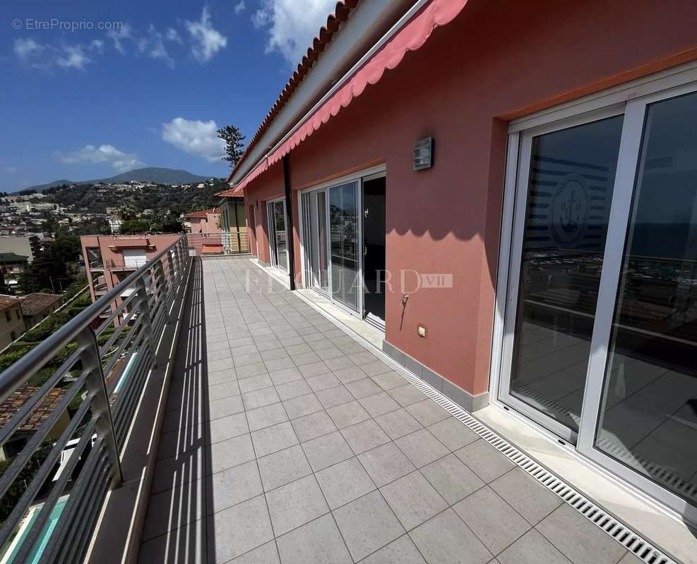 Appartement à MENTON