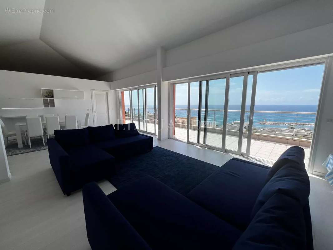 Appartement à MENTON