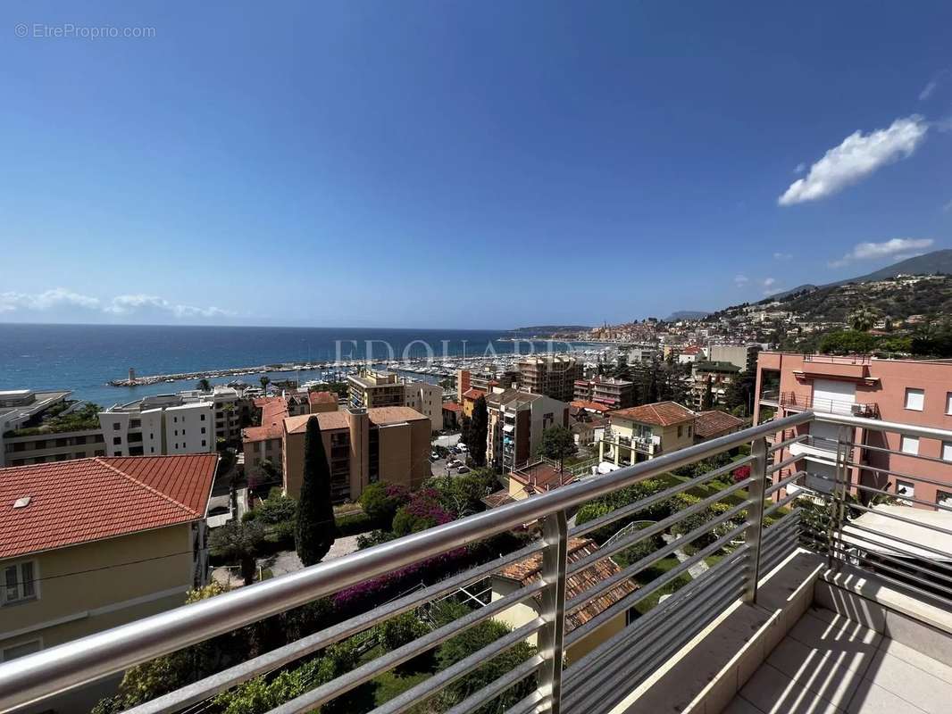 Appartement à MENTON