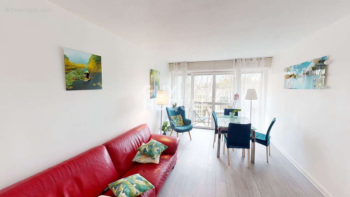 Appartement à ENGHIEN-LES-BAINS