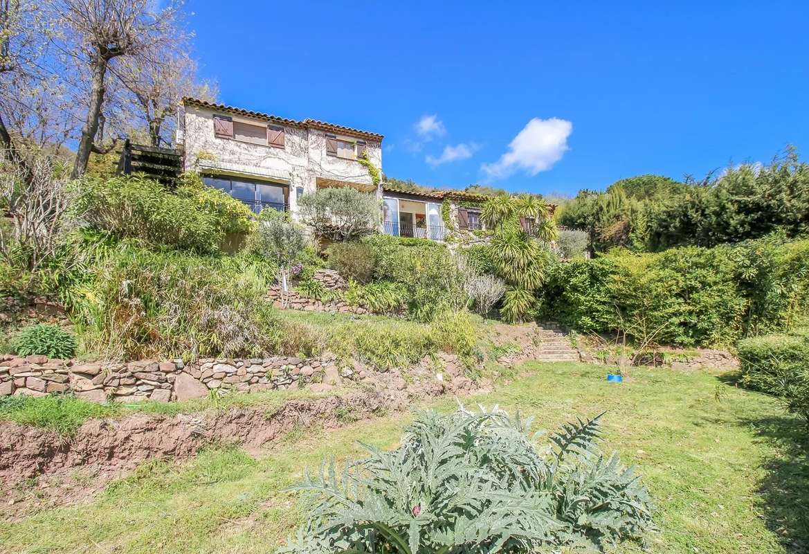 Maison à LES ADRETS-DE-L&#039;ESTEREL