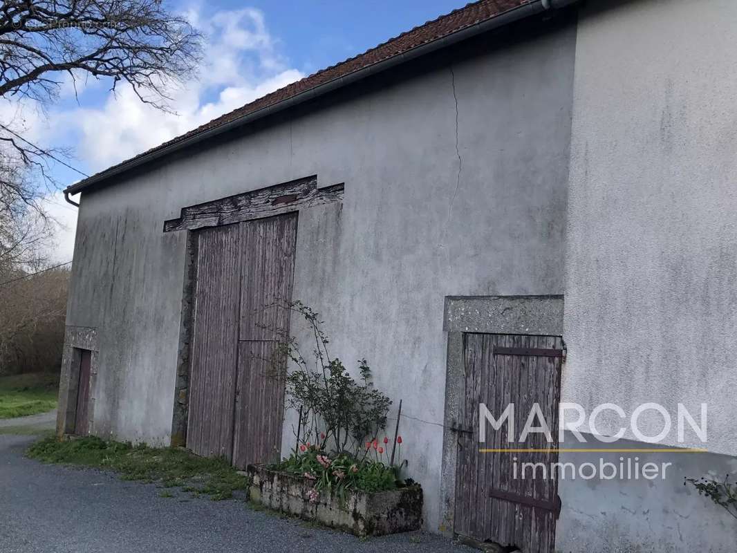 Maison à BAZELAT