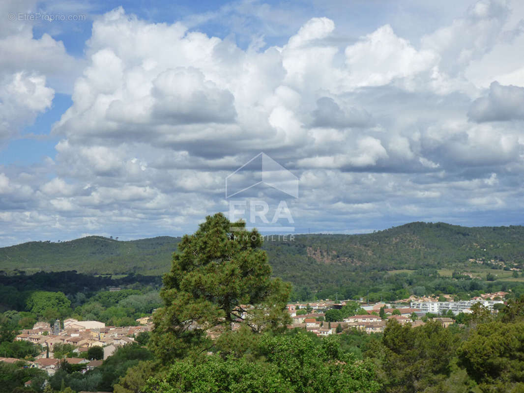 Terrain à VIDAUBAN