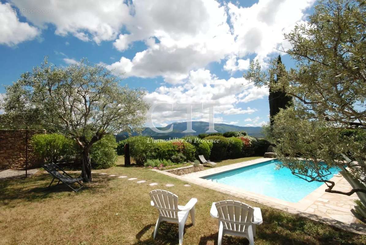 Maison à VAISON-LA-ROMAINE