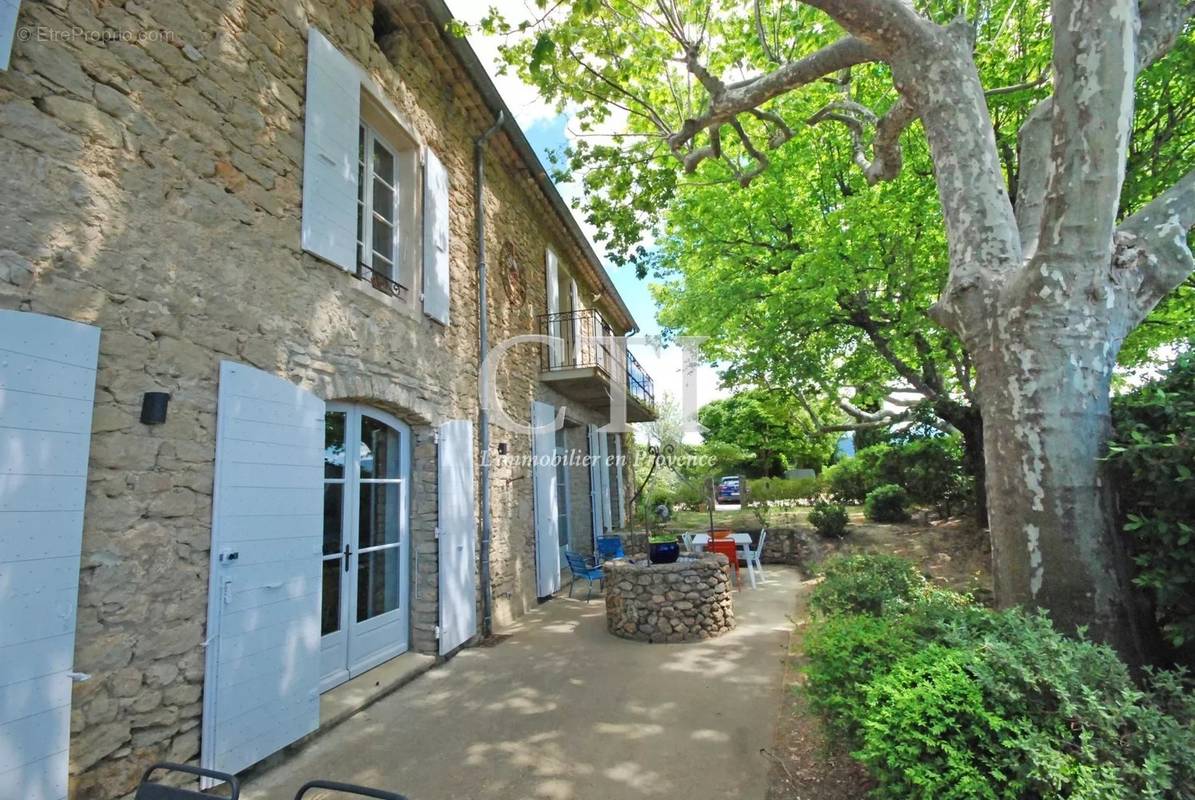 Maison à VAISON-LA-ROMAINE