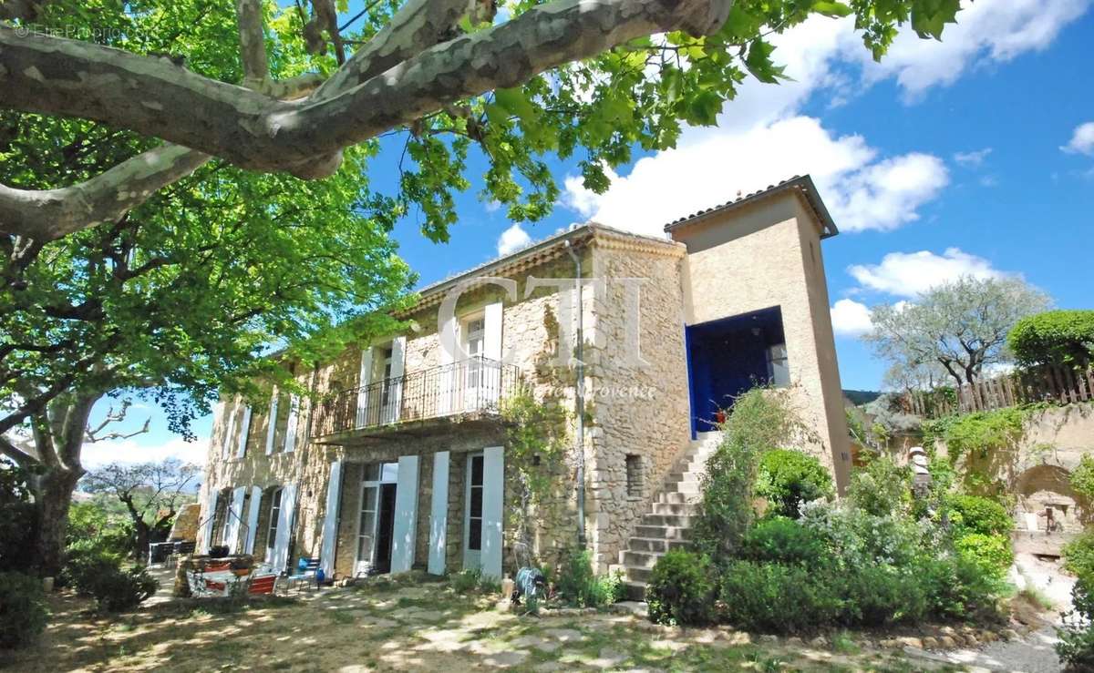 Maison à VAISON-LA-ROMAINE