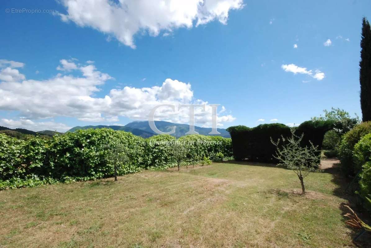 Maison à VAISON-LA-ROMAINE