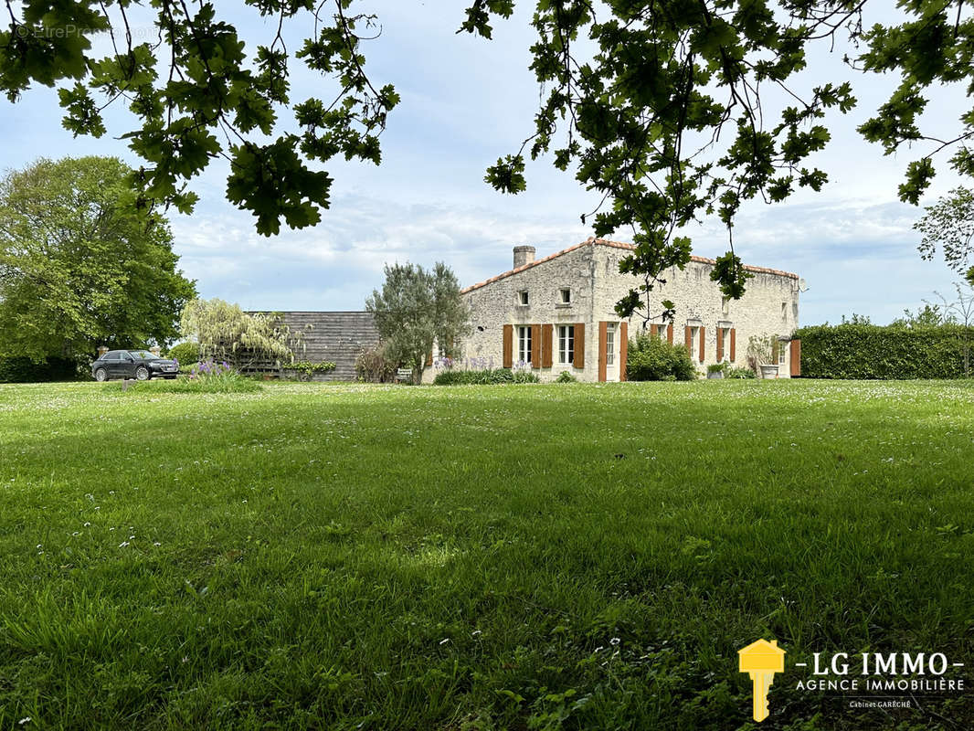 Maison à FLOIRAC