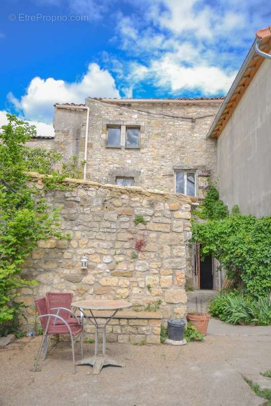 Maison à UZES