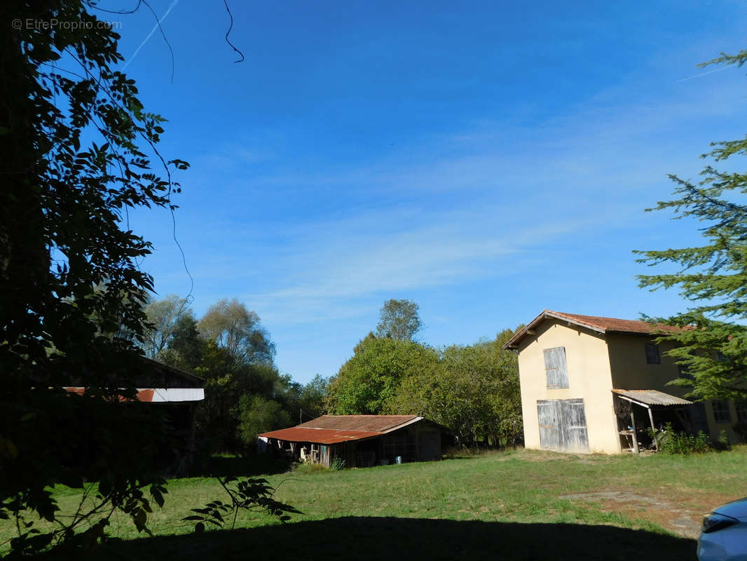 Maison à TACHOIRES