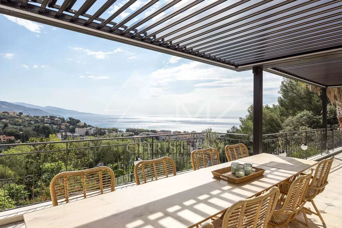 Maison à ROQUEBRUNE-CAP-MARTIN