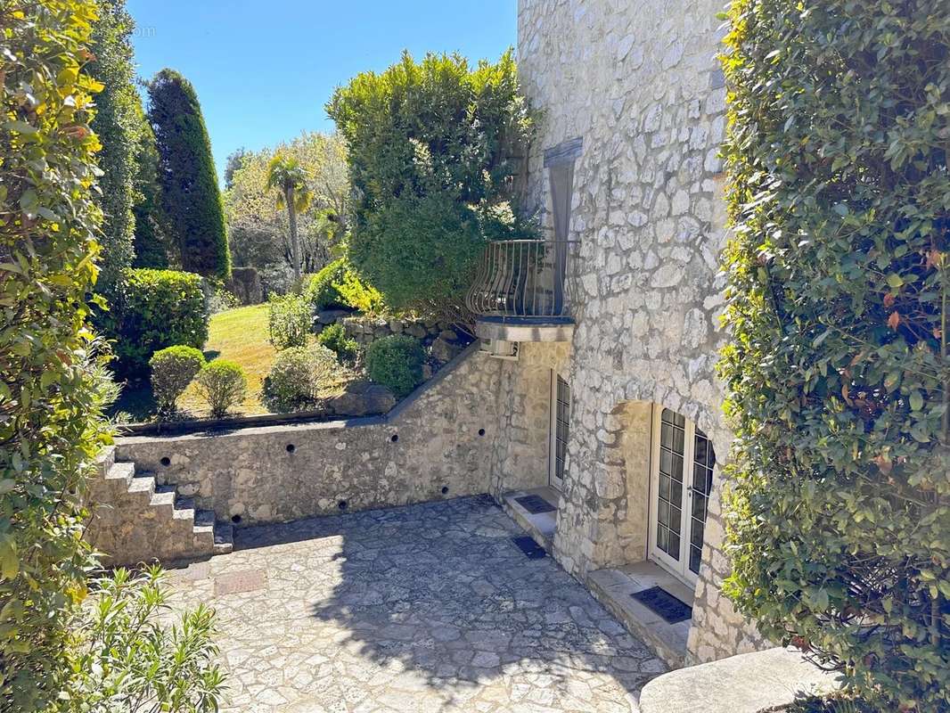 Maison à LA COLLE-SUR-LOUP