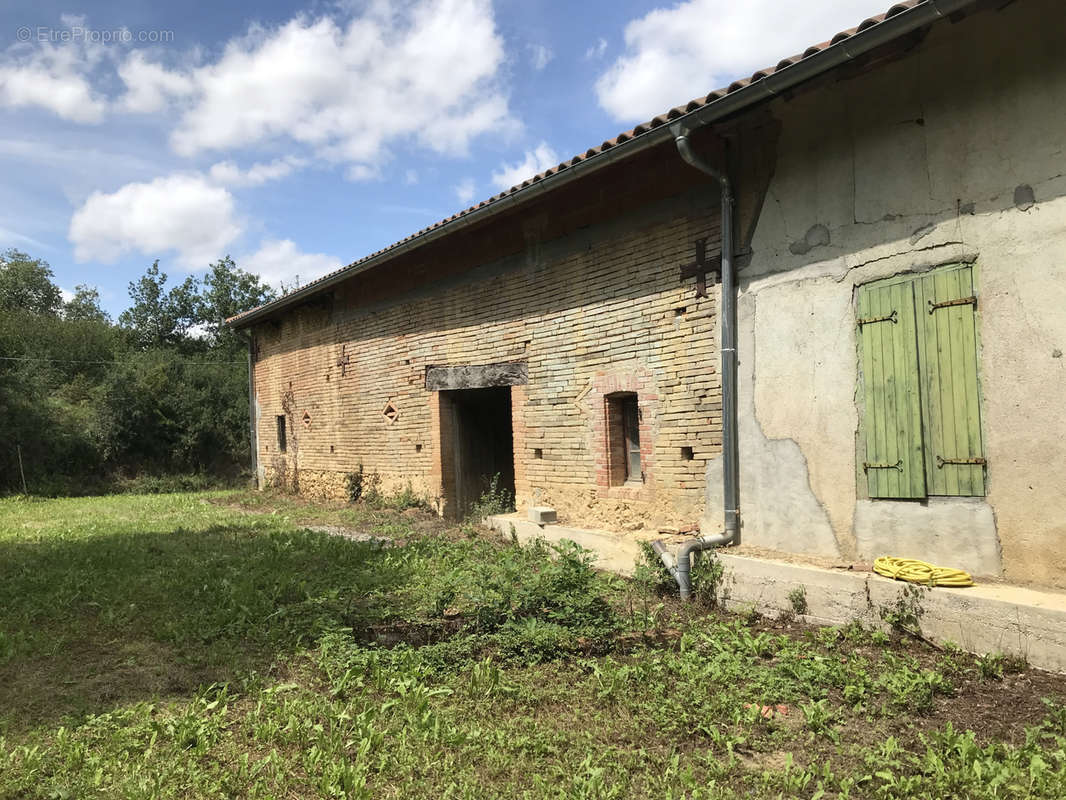 Maison à L&#039;ISLE-EN-DODON