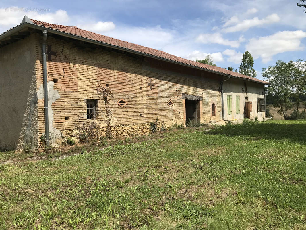 Maison à L&#039;ISLE-EN-DODON