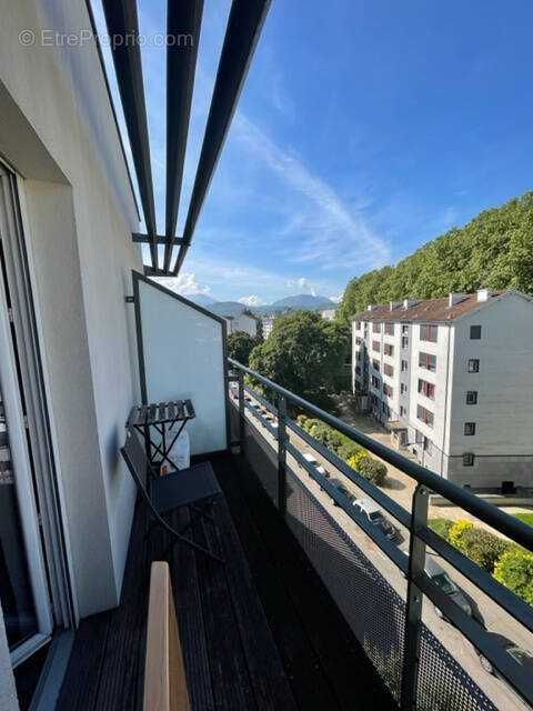 Appartement à GRENOBLE