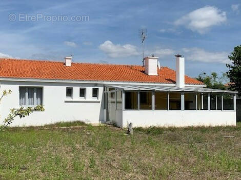 Maison à SAINT-HILAIRE-DE-RIEZ