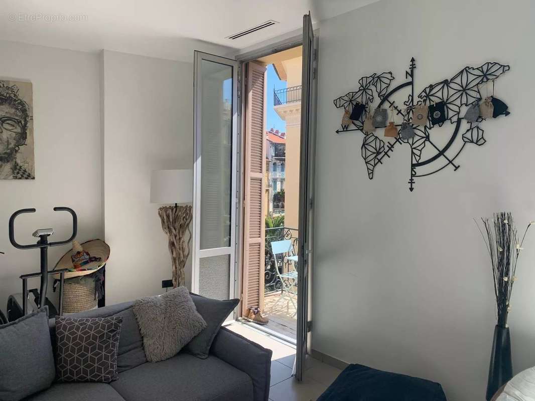 Appartement à NICE