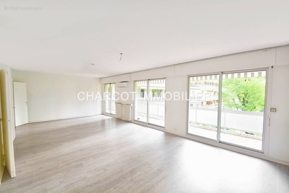 Appartement à LYON-3E