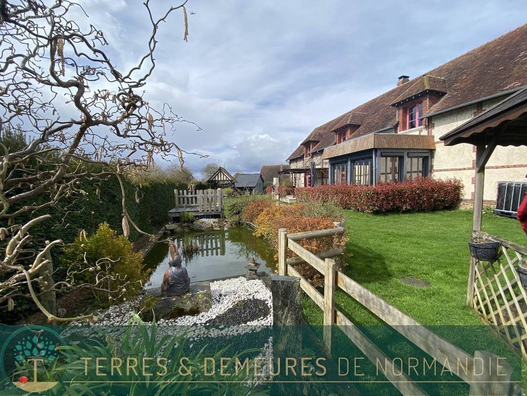 Maison à BERNAY