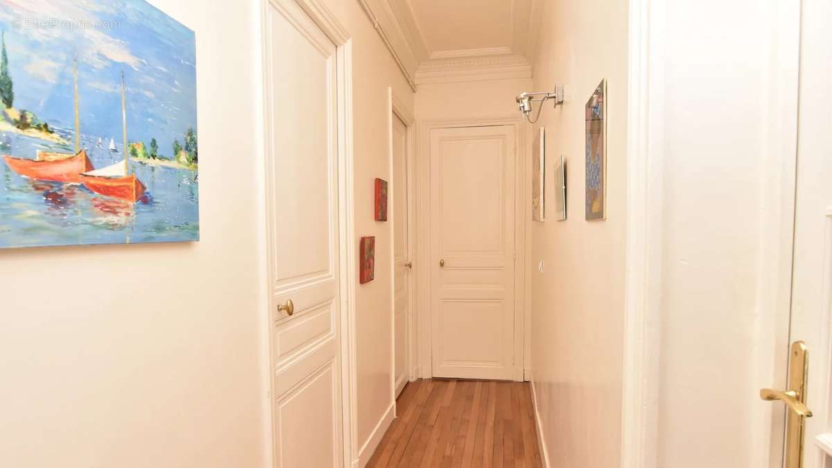 Appartement à PARIS-4E