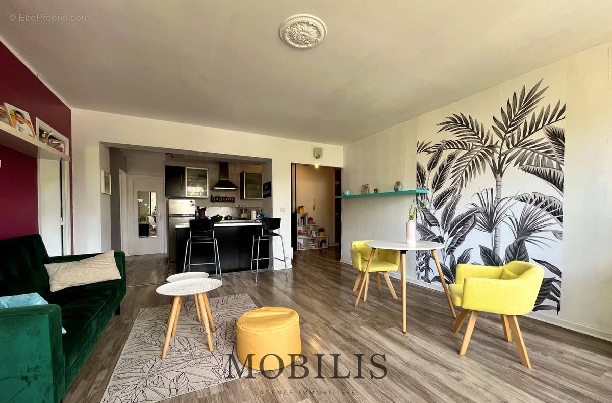 Appartement à MARSEILLE-9E