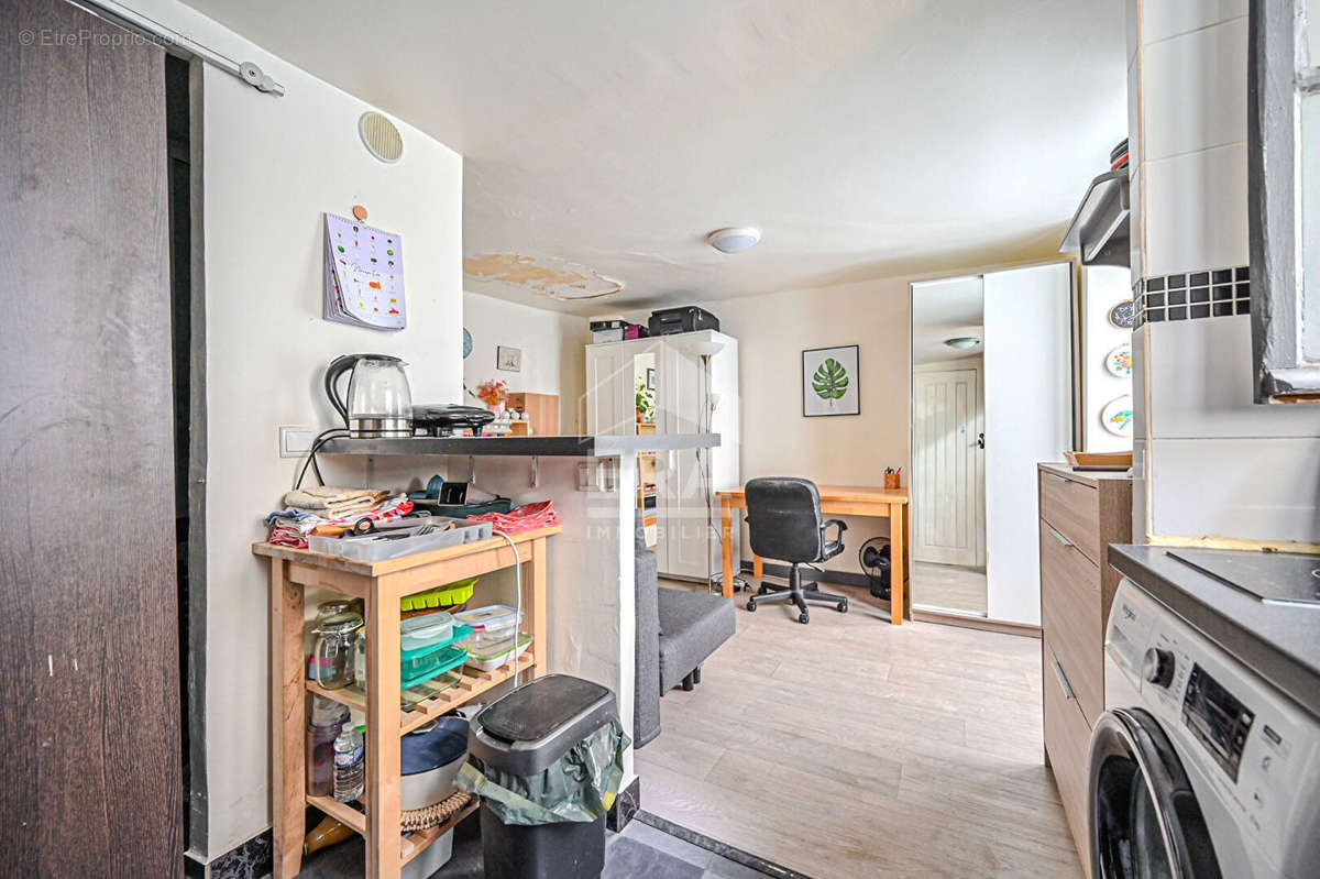 Appartement à PARIS-12E