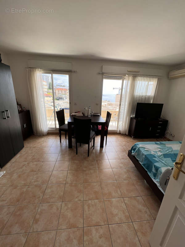 Appartement à BEAUSOLEIL