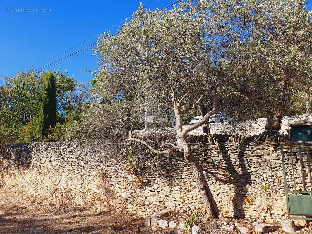 Maison à SAINT-SATURNIN-LES-APT