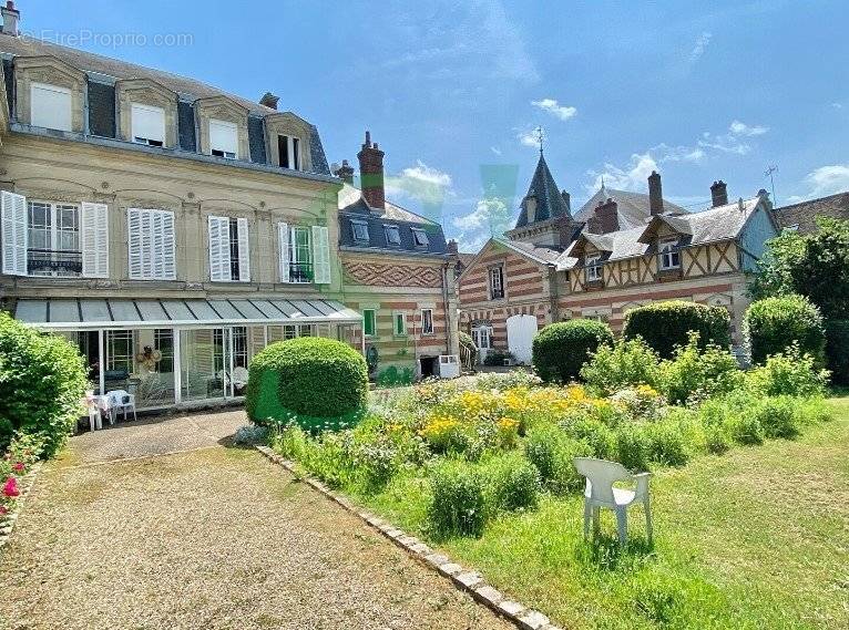 Maison à CHAUMONT-EN-VEXIN