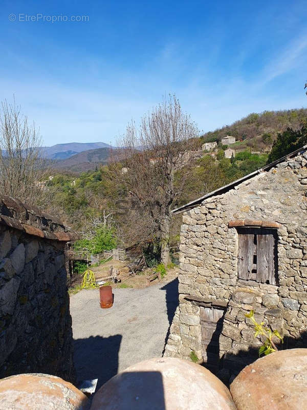 Maison à SAINT-ROMAN-DE-CODIERES