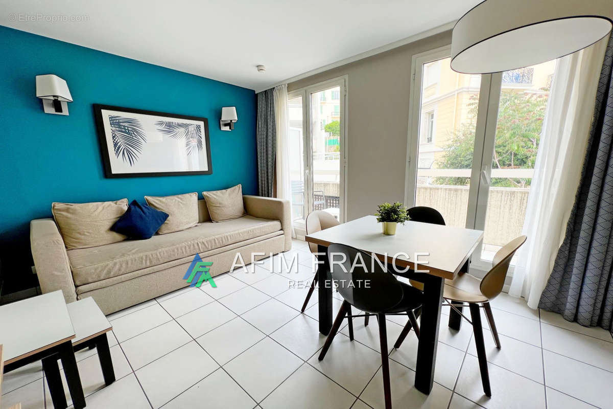 Appartement à BEAUSOLEIL