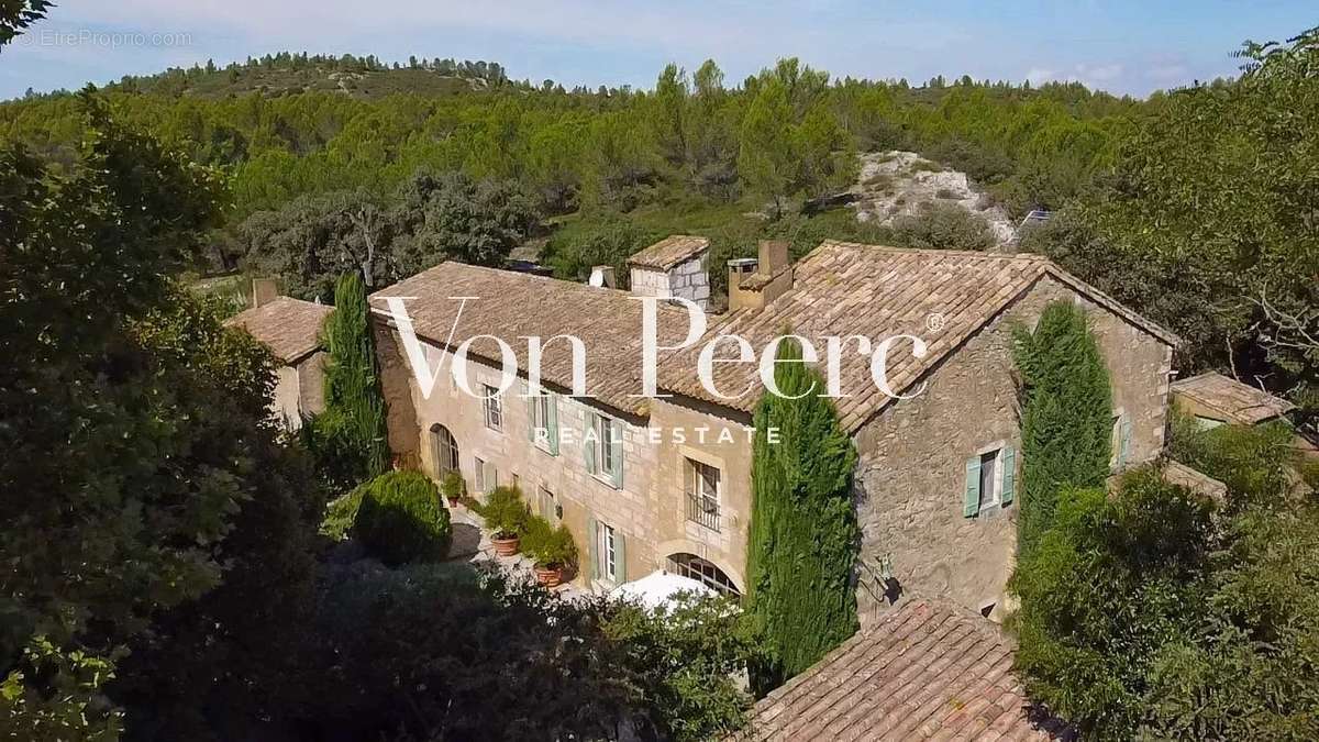 Maison à SAINT-REMY-DE-PROVENCE